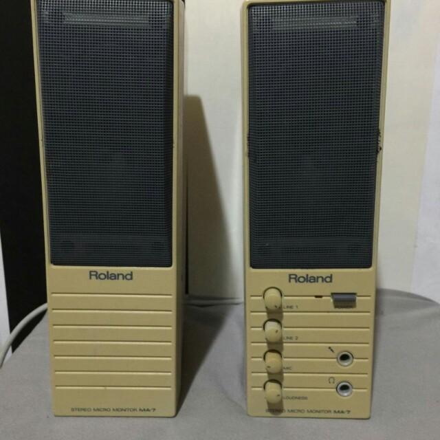 roland powered speakers