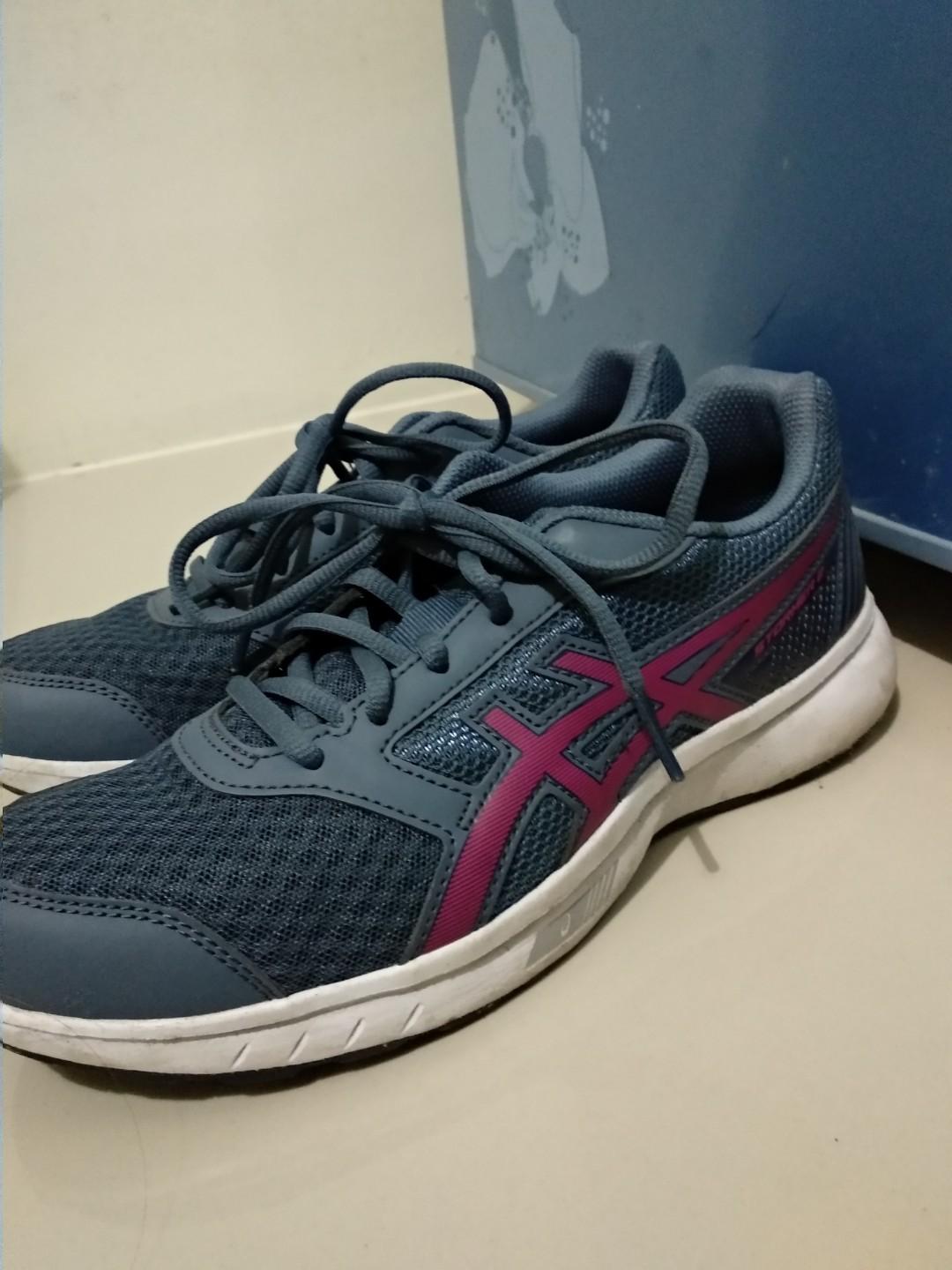 asics stormer
