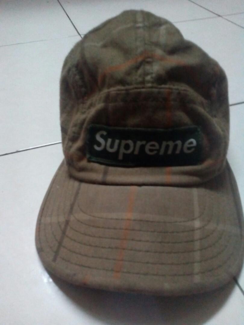 topi supreme