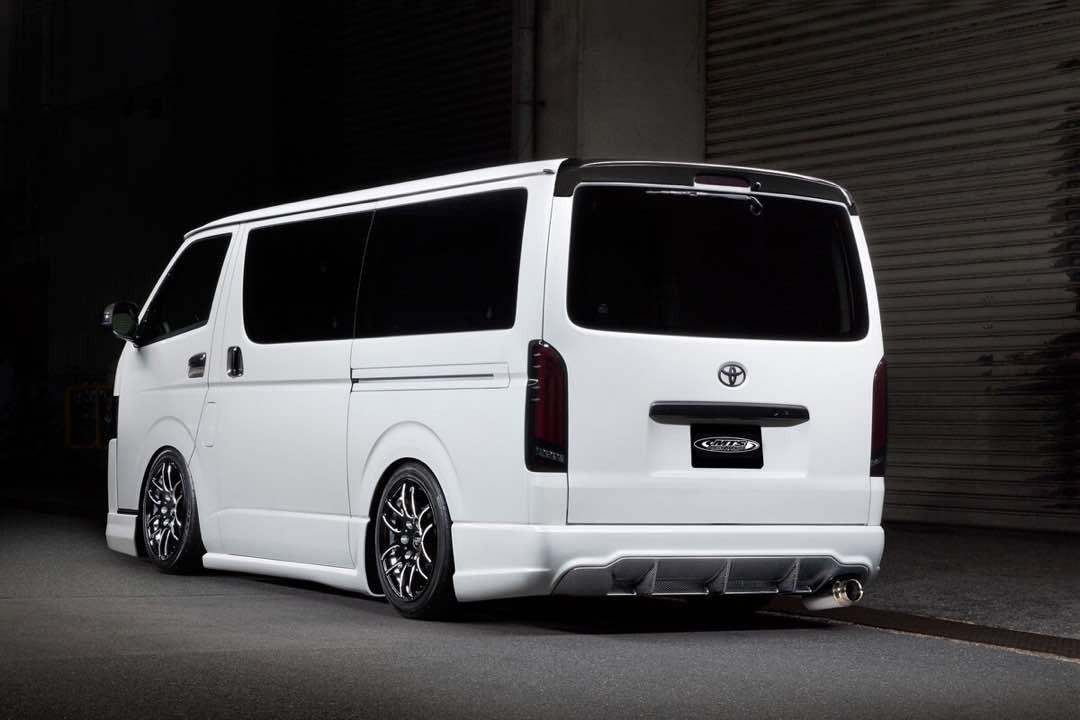 TOYOTA HIACE BODYKIT, Car Accessories, Accessories on Carousell