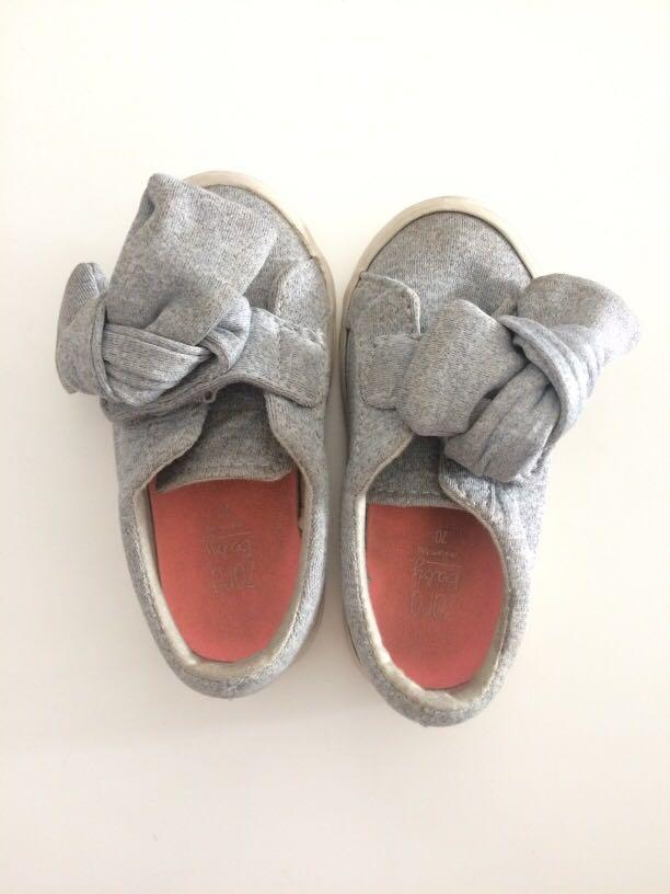 Zara Baby Shoes | Barely Used (Category: Babies & Kids Fashion) located in Pasig City. Submitted by johnroswell (Listing ID 229369212, Image 1). Description: Excellent Condition 9/10 Cute ribbon laces Size 20.