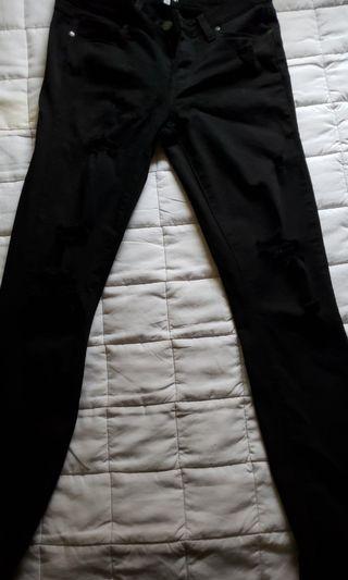 PAIGE BLACK RIPPED Mid Rise Jeans PAIGE BLACK RIPPED Mid Rise Jeans