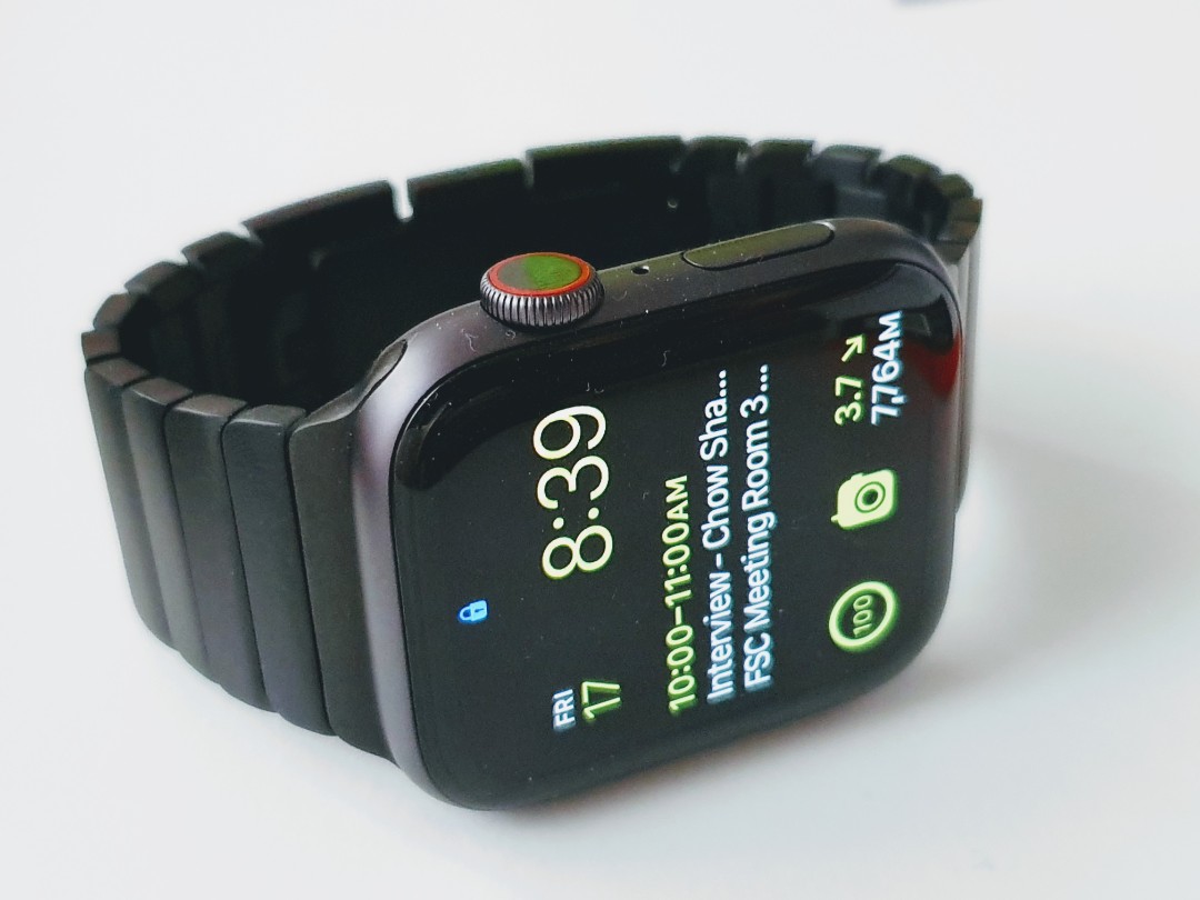 apple watch series 4 cellular model