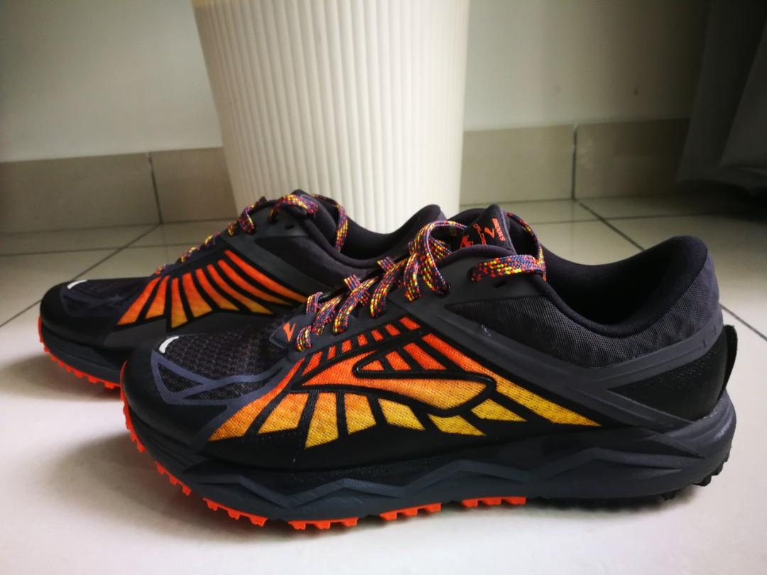 Brooks Caldera ENERGIZE ME Trail shoes