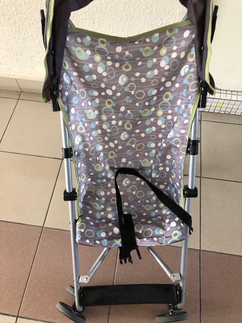 Costco umbrella stroller, Babies & Kids, Going Out, Strollers on Carousell