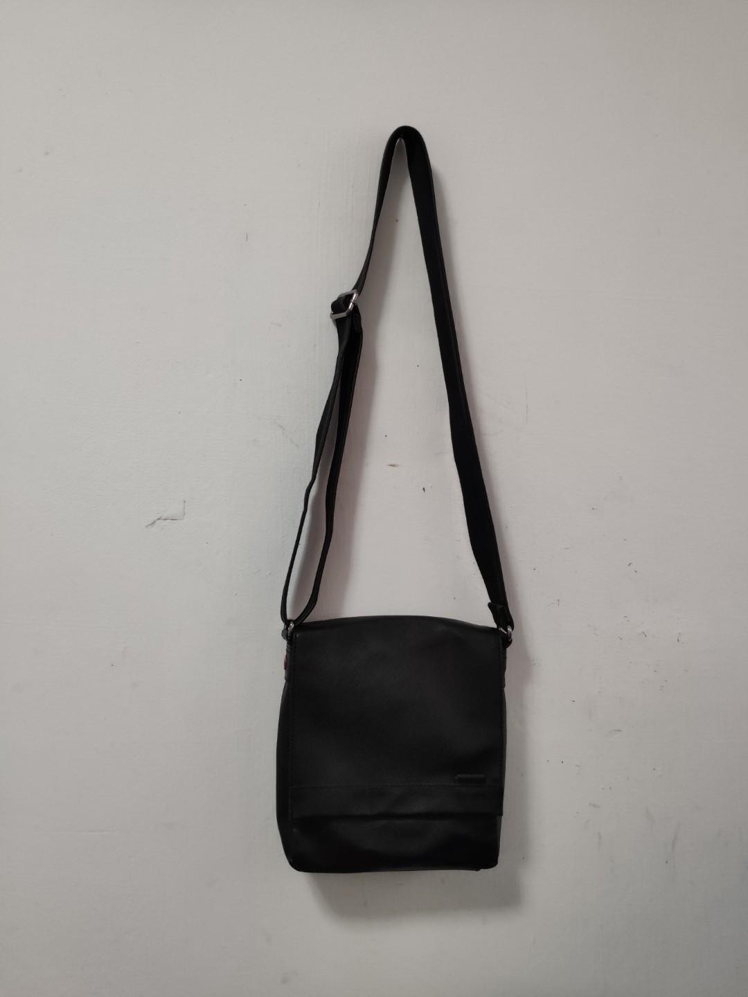 sling bag esprit