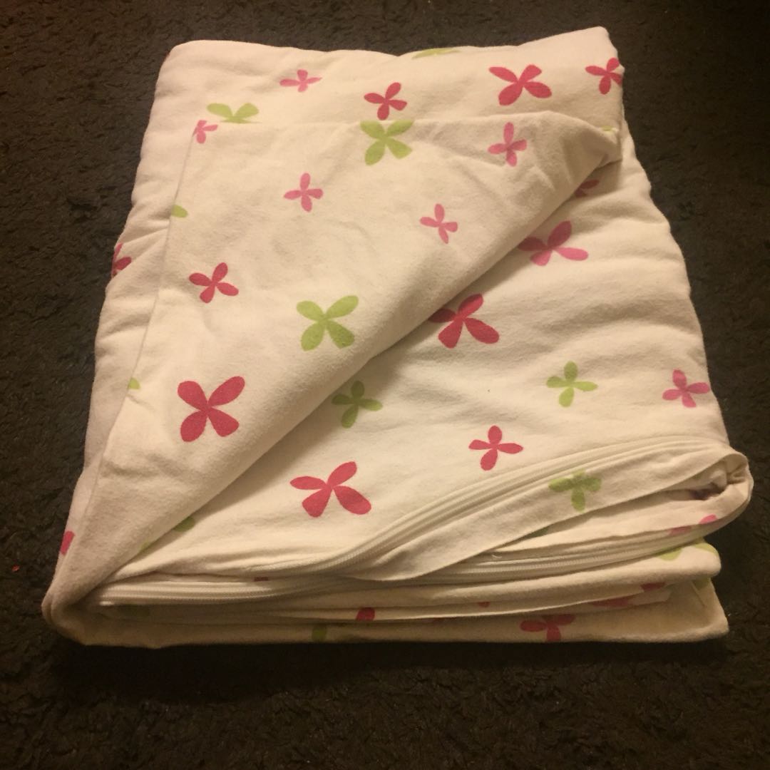 Ikea Quilt Cover, Furniture & Home Living, Home Decor, Cushions