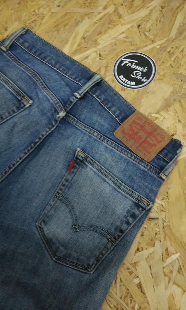 513 levis sale