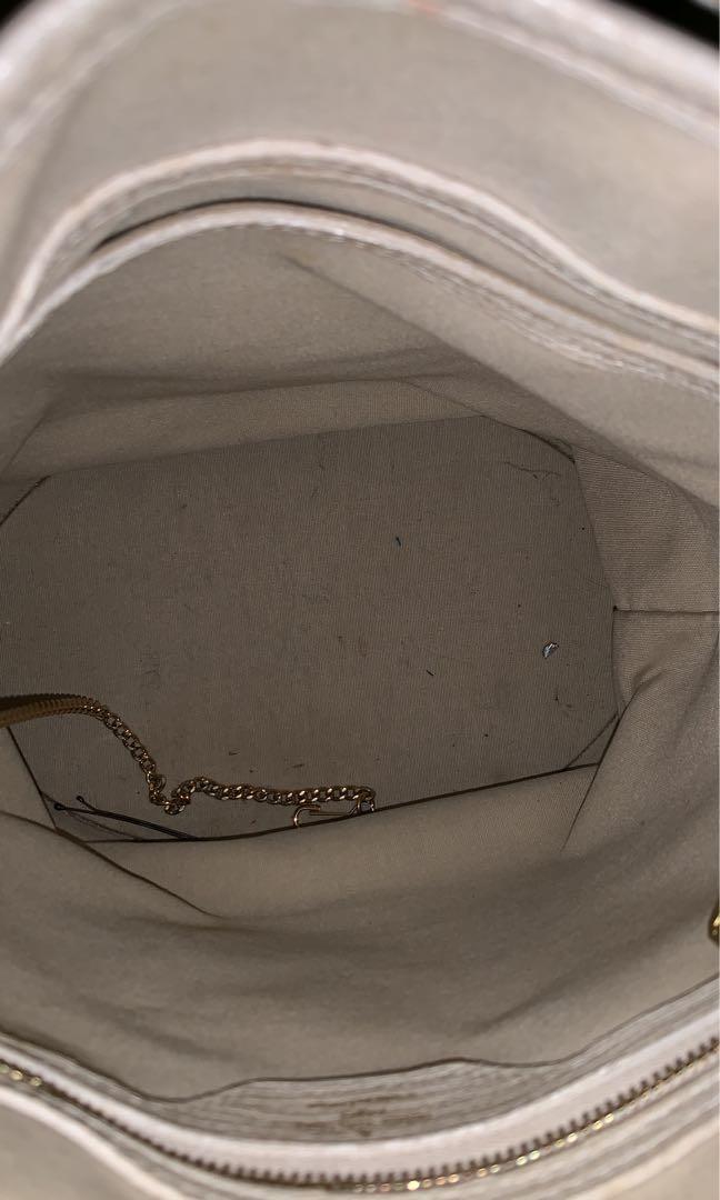 Mini Lin Bucket Louis Vuitton Mini Lin Bucket Bag, Luxury, Bags & Wallets on Carousell