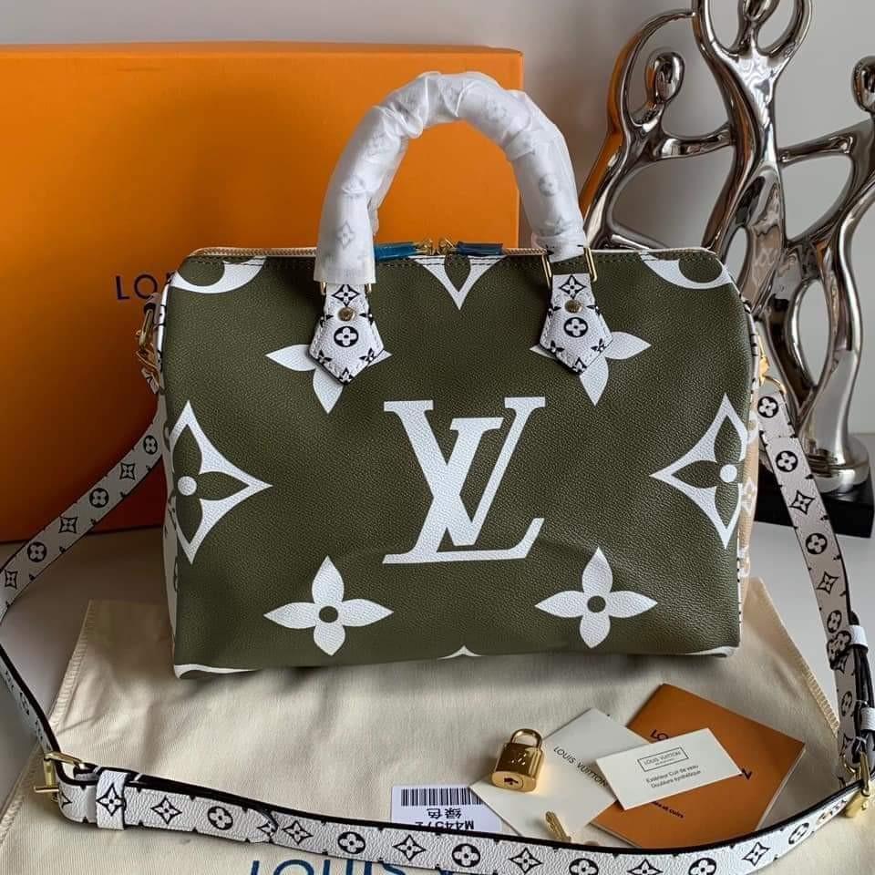 Full set 2019 LV Bandolier 30 Mono , Luxury, Bags & Wallets on Carousell