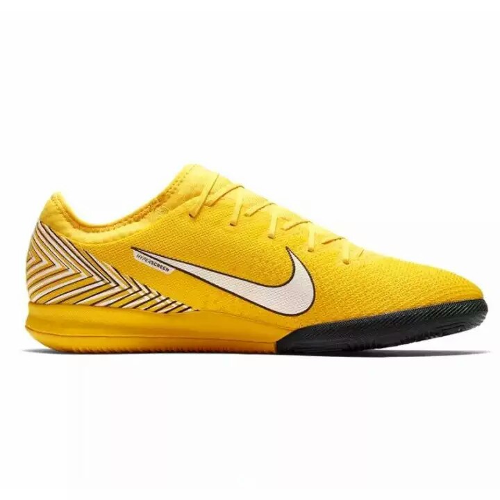 neymar futsal shoes
