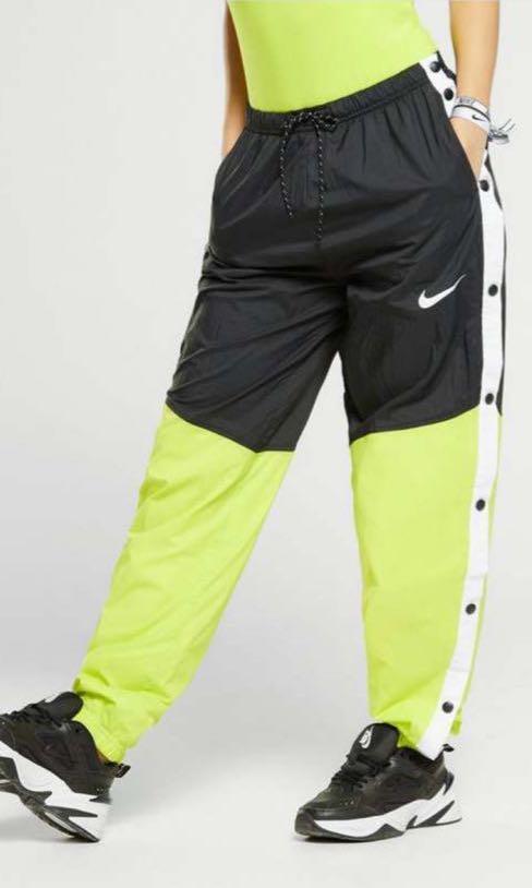 nike cargo jogger pants womens