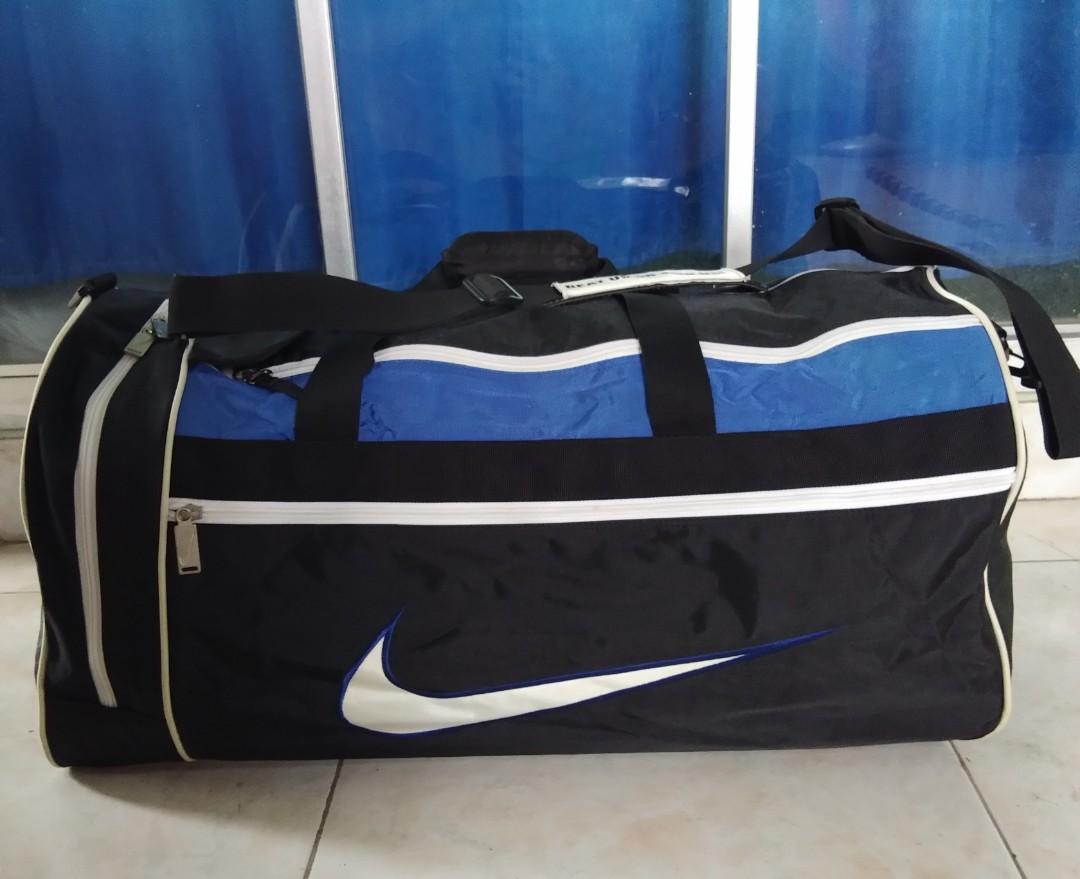 mens nike travel bag