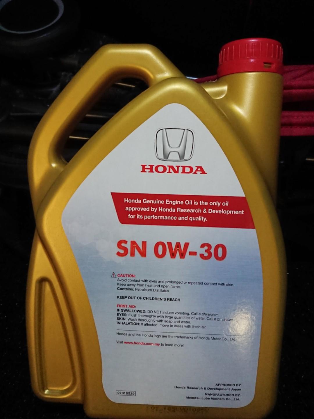 Original Honda Engine Oil 0W30, Car Accessories, Accessories on Carousell