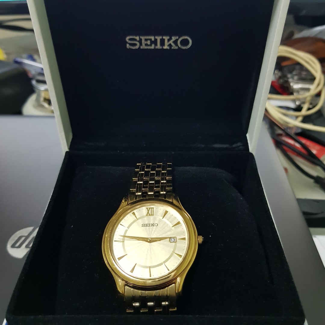 Seiko classic watch 7N32-0DJ0, Men's Fashion, Watches & Accessories ...