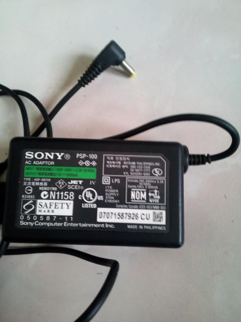 Sony psp original battery charger, Video Gaming, Gaming Accessories