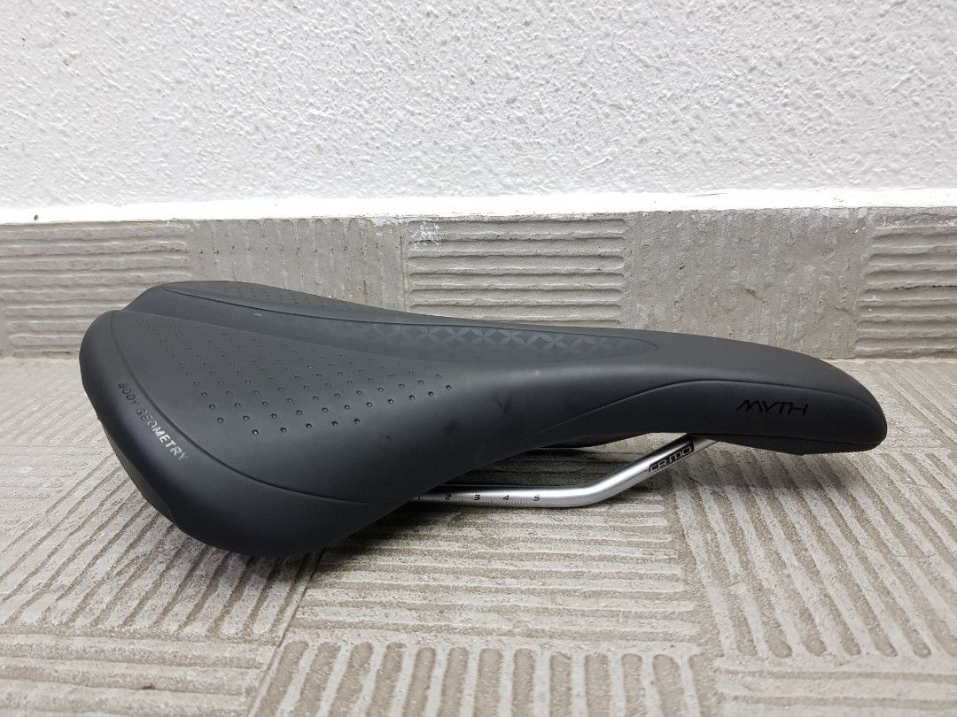 specialized myth saddle