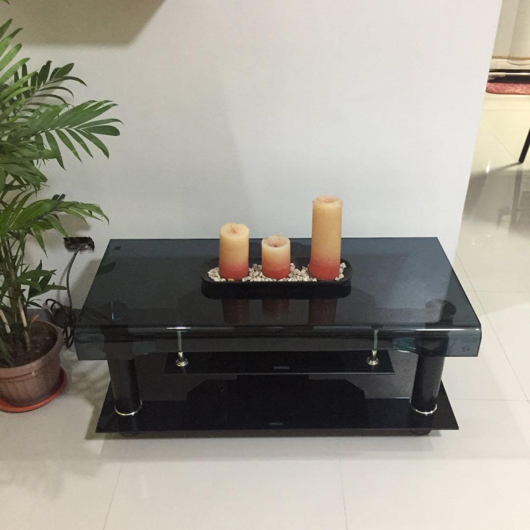 Tv Rack (RUSH SALE!) (Category: Clothes Drying Rack) located in Malabon City. Submitted by pytmndl (Listing ID 219926769, Image 2). Description: RUSH SALE • Only used for three weeks • Last Price that i can offer • length : 39 inches height : 16 1/2 inches Rfs: We bought a tv that can be hanged on the wall so we wouldn’t need a tv rack .