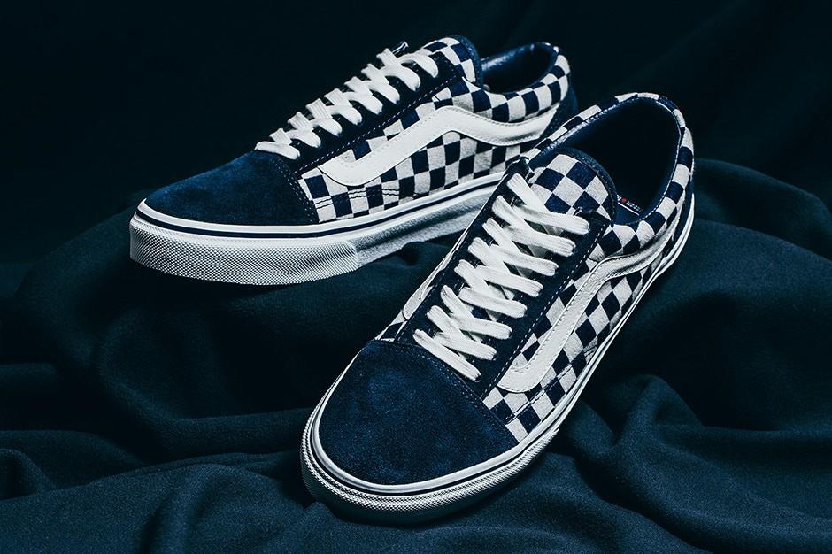 mens blue checkerboard vans