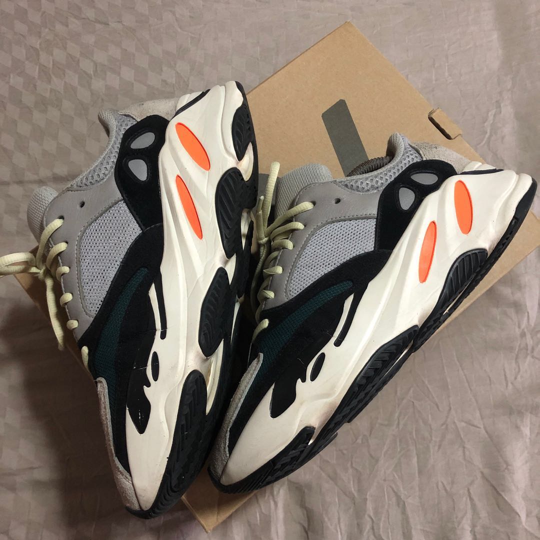yeezy 700 wave runner
