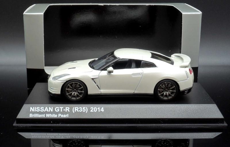 Japan Import K05501S Kyosho 1/43 Nissan GT-R Silver Bonnet Trunk Opening and Closing 