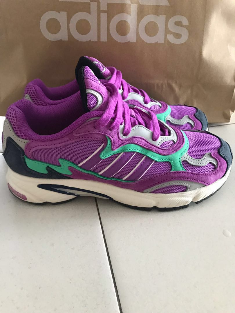 adidas temper run pink