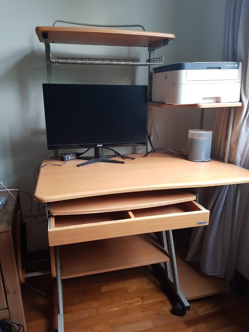 Computer Table Furniture Tables Chairs On Carousell