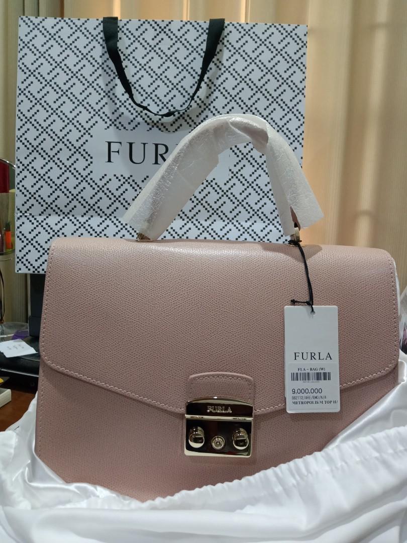 Furla Metropolis M top Handle harga nett