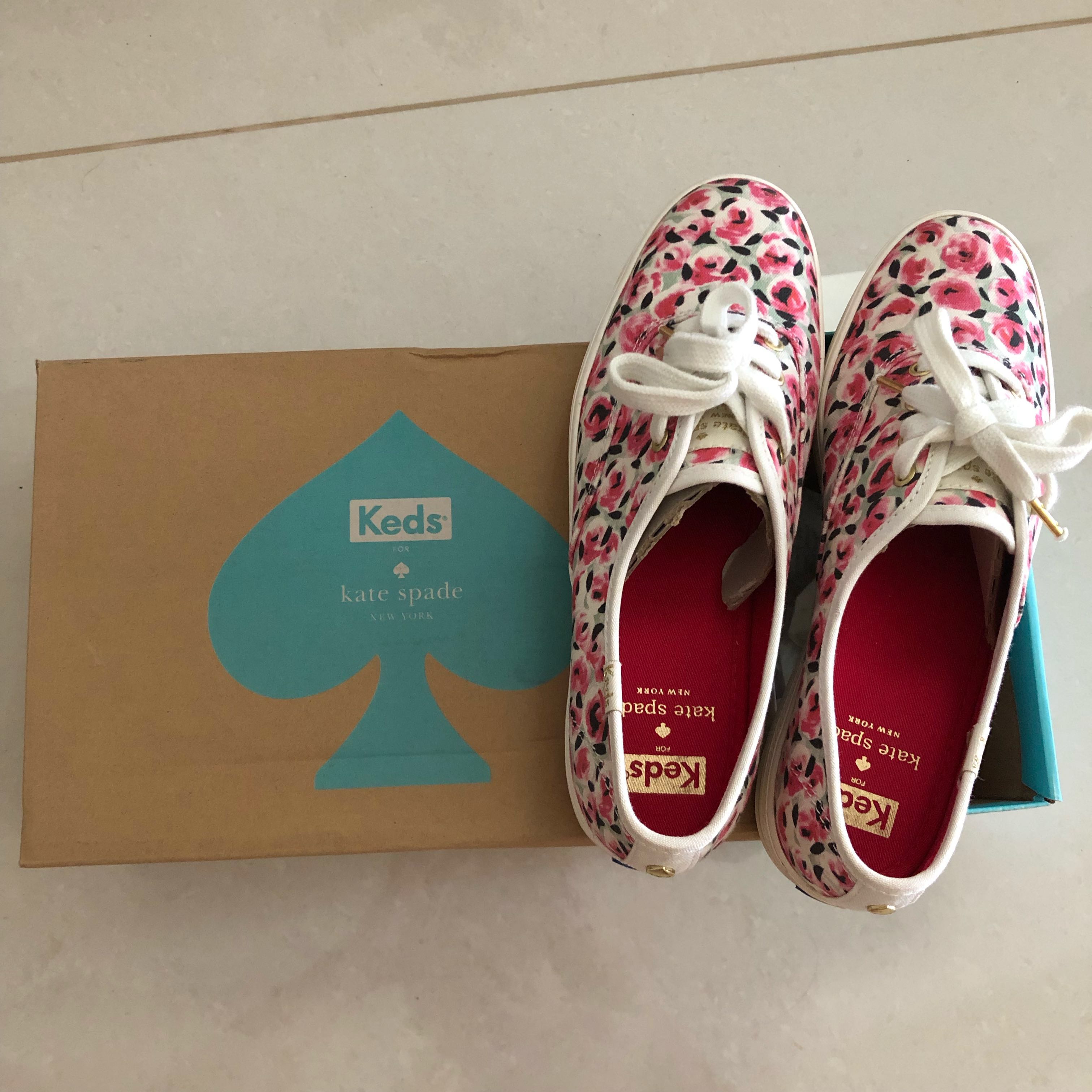 Keds x Kate Spade floral sneakers, Women's Fashion, Footwear, Sneakers on  Carousell