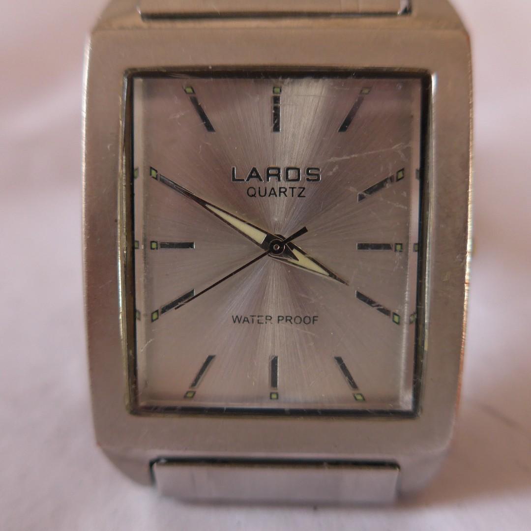 Laros quartz outlet watch price
