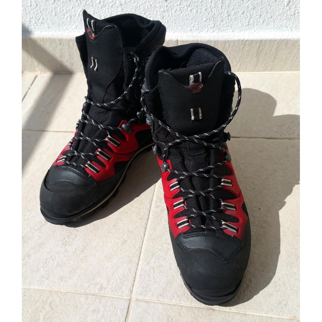 crampon compatible hiking boots