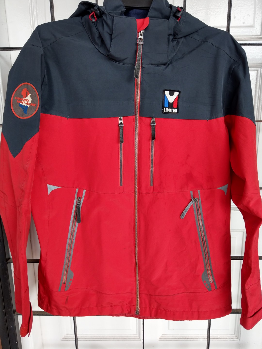Jackets and Outerwear on Carousell