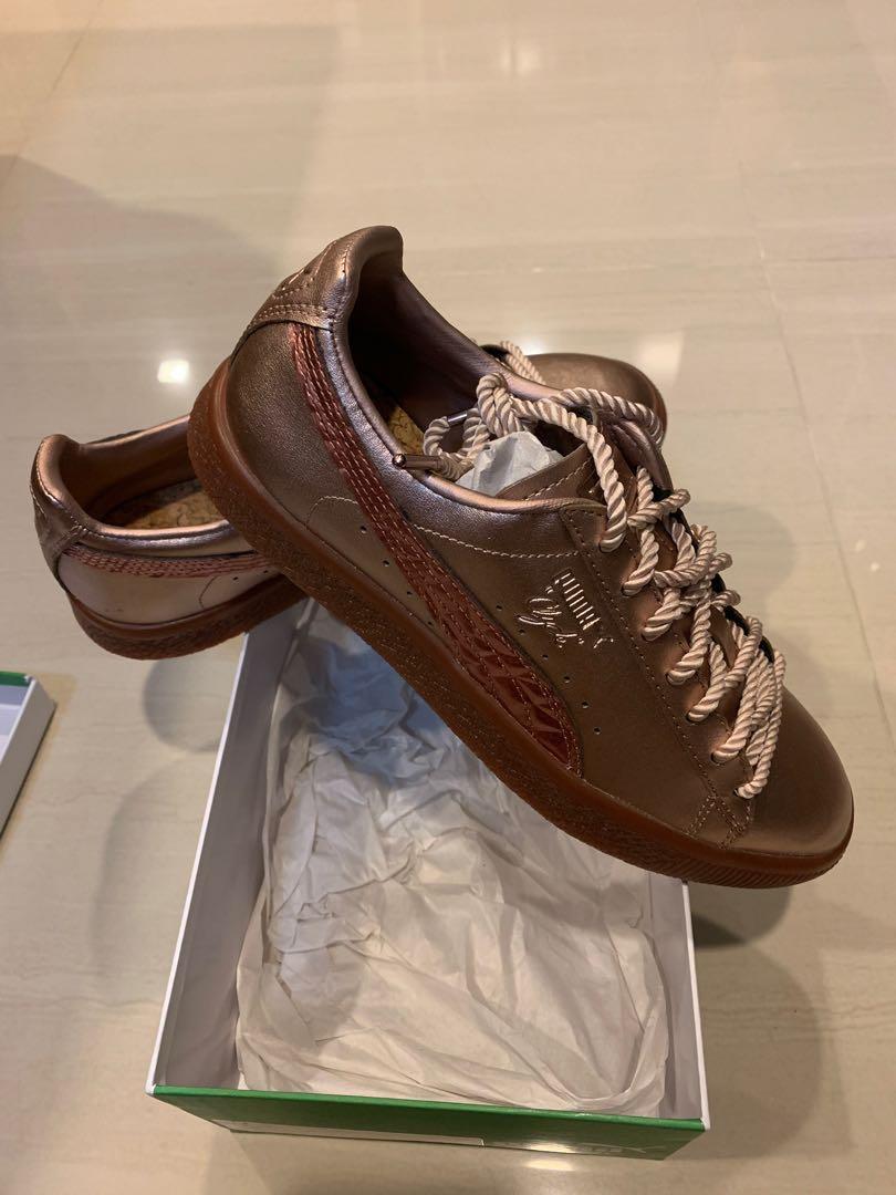 Puma clyde tott Wn s FM Women s Fashion Footwear Sneakers on Carousell