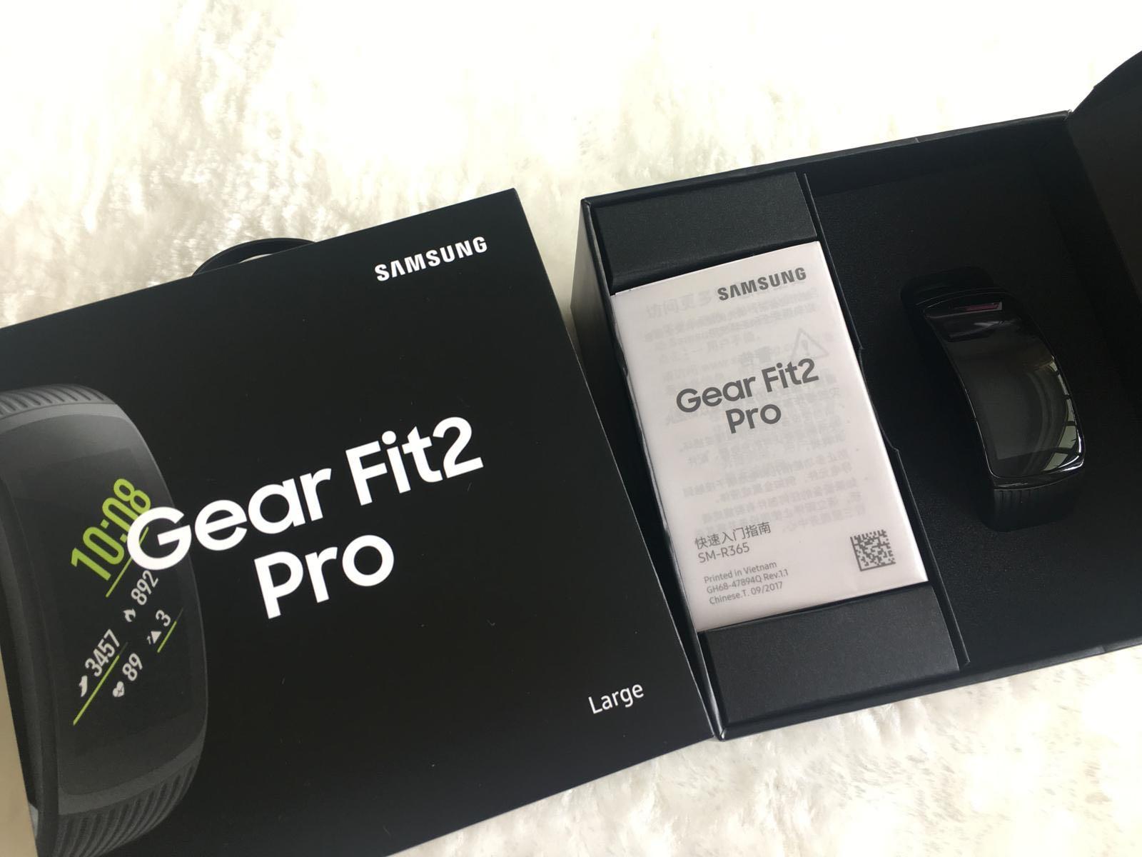 samsung gear fit 2 pro box