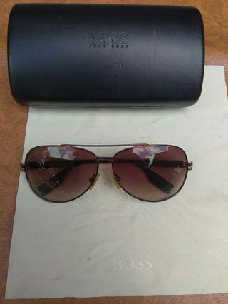 kacamata Hugo boss original