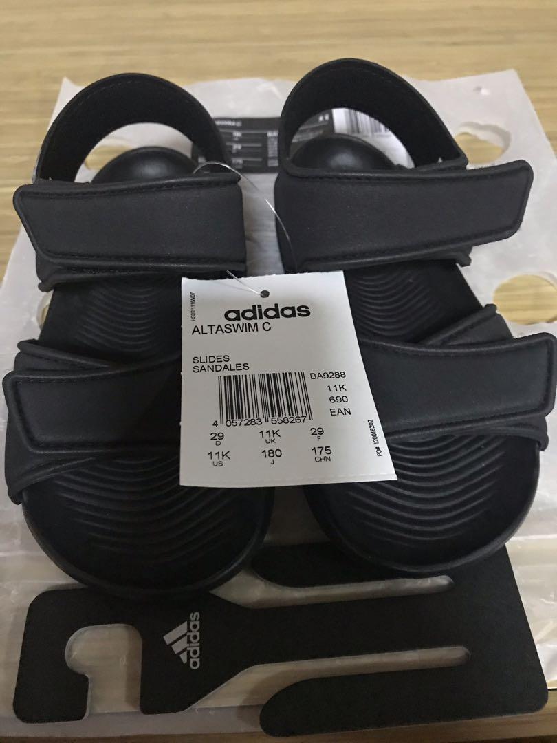 Adidas kids Sandal size 29 / UK11 