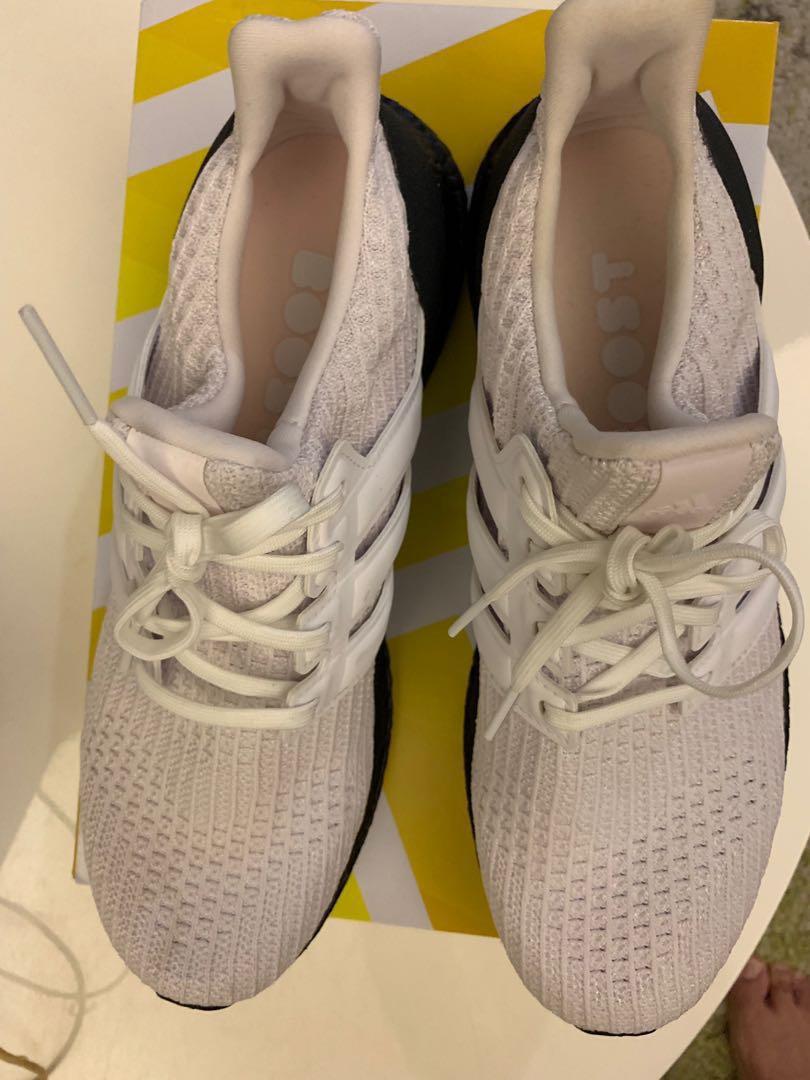 White ultra boost with black sole clearance
