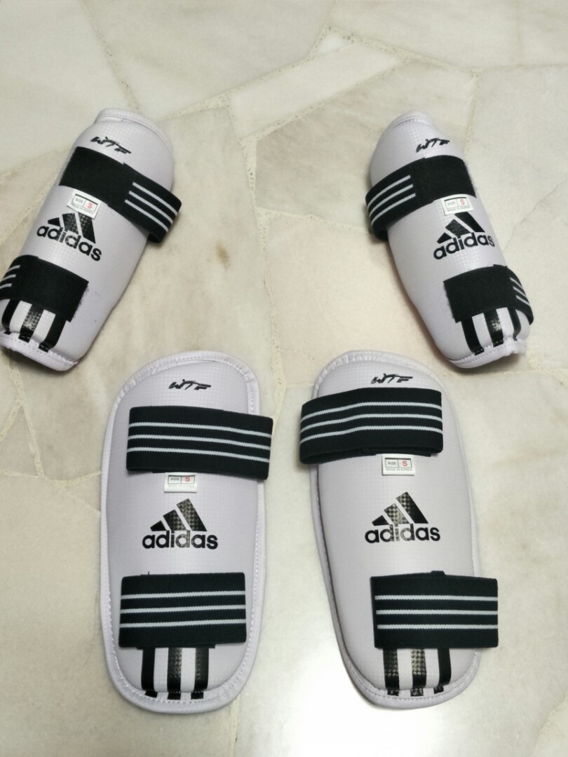 ADIDAS WTF Sparring (forearm + shin) guards Taekwondo, Sports Equipment