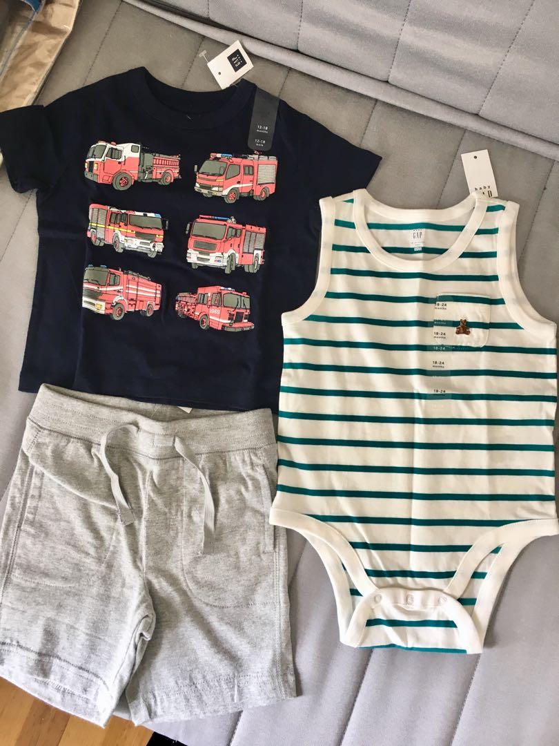 Gap baby store boy shirts