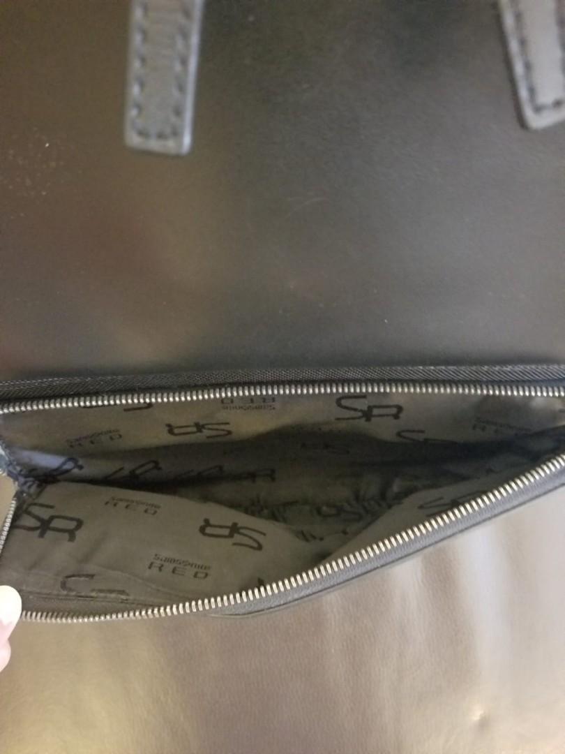 Backpack （分類：背包）位於 Hong Kong。 由 jm725 提交（商品編號 229900796，圖片 6）。簡介： 90% new。