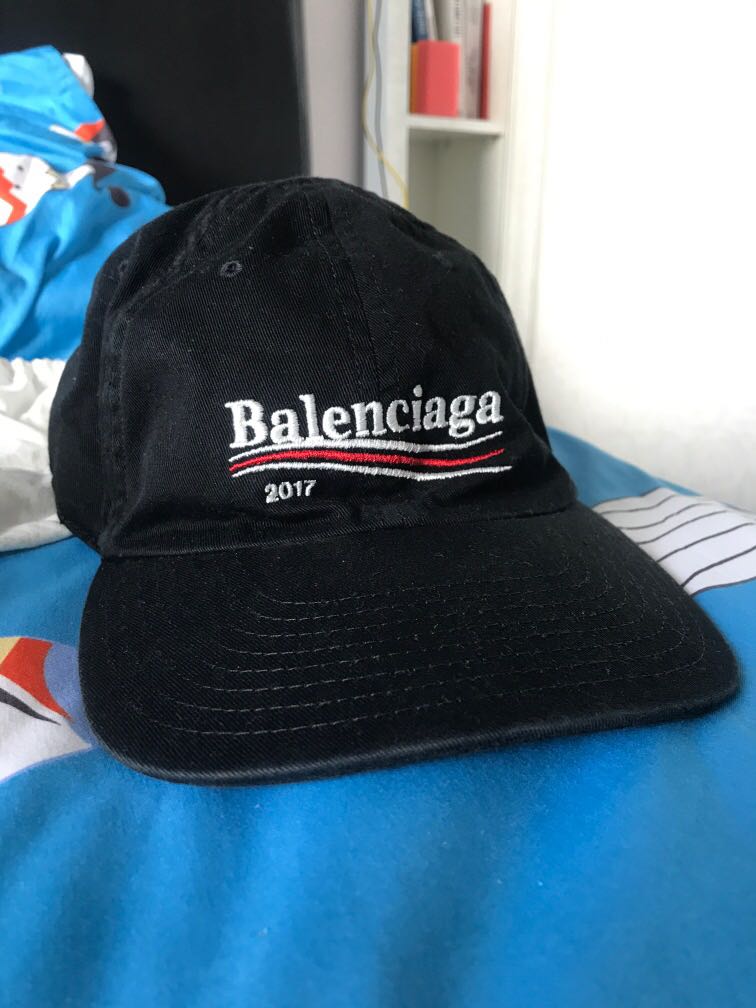 BALENCIAGA 2017 CAP, Men's Fashion, Watches & Accessories, Caps 