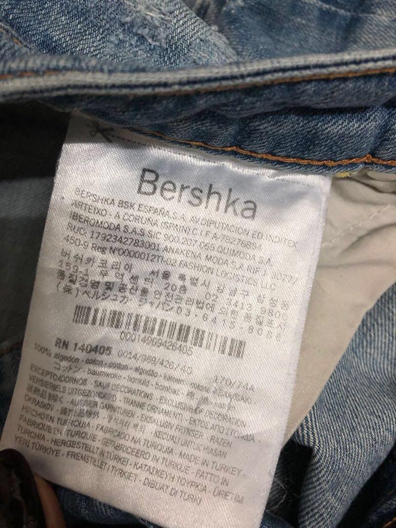 Bershka Denim Collection Vintage Fesyen Wanita Pakaian Wanita Bawahan Di Carousell