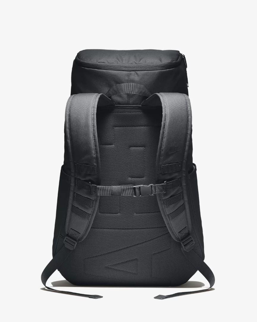 Winterized issue sale equipment bag