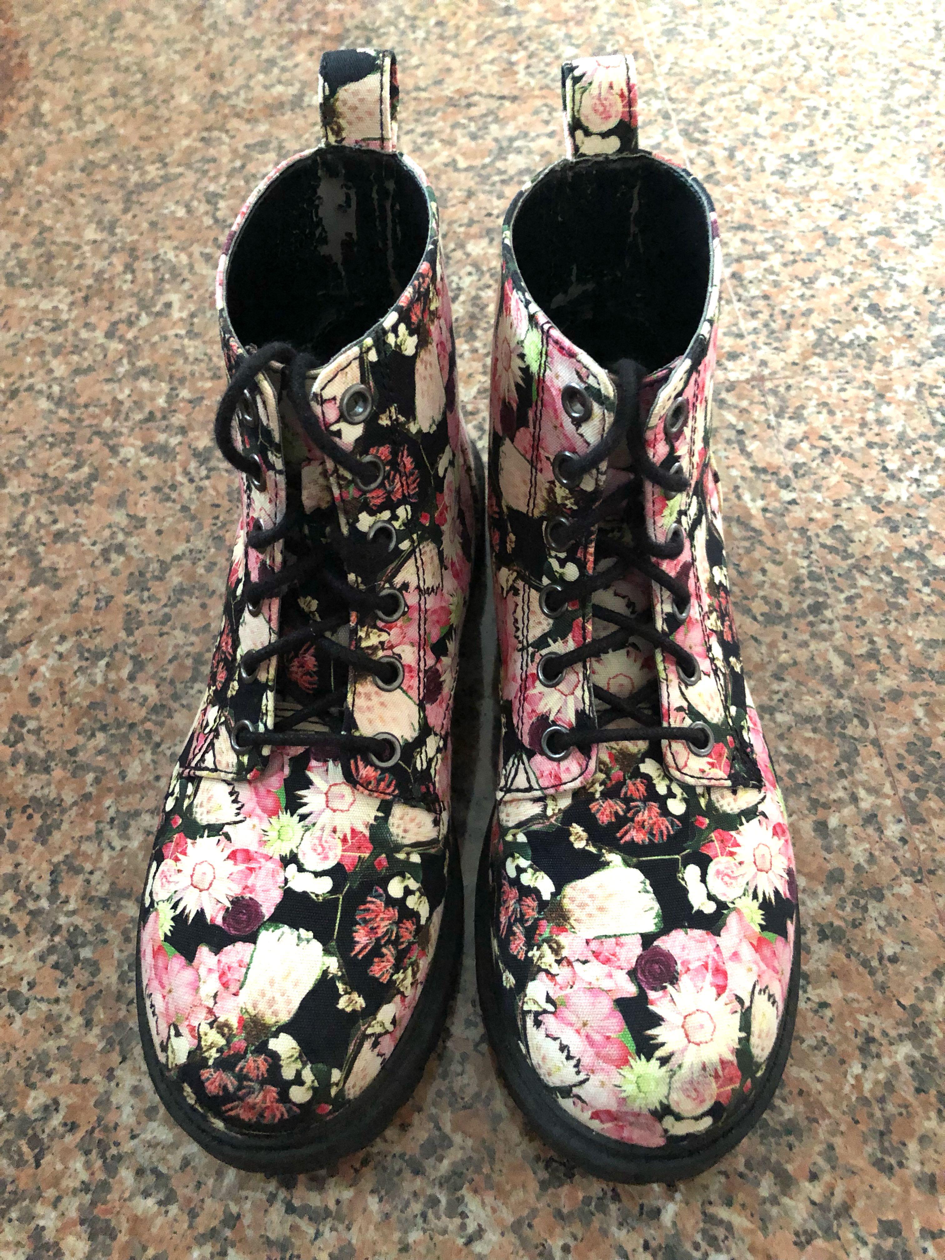 h&m floral boots
