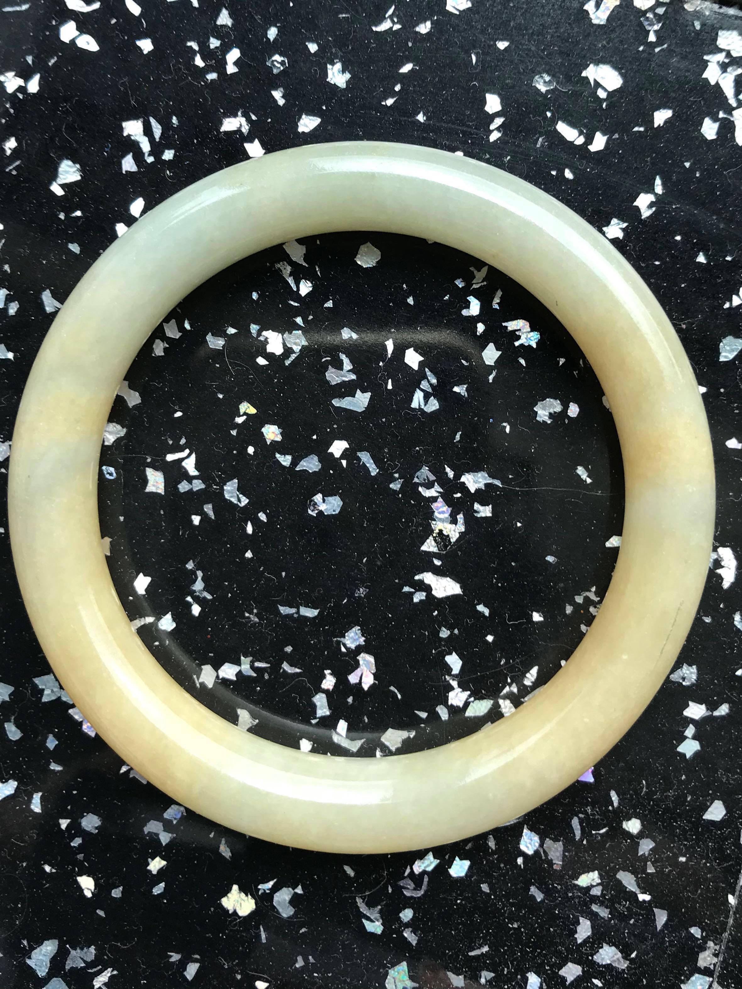 Jade Bangle (Category: Other Accessories) located in Singapore. Submitted by shirley65 (Listing ID 161869839, Image 3). Description: Inner Diameter 5.5cm. Hardly used. Price Negotiable..