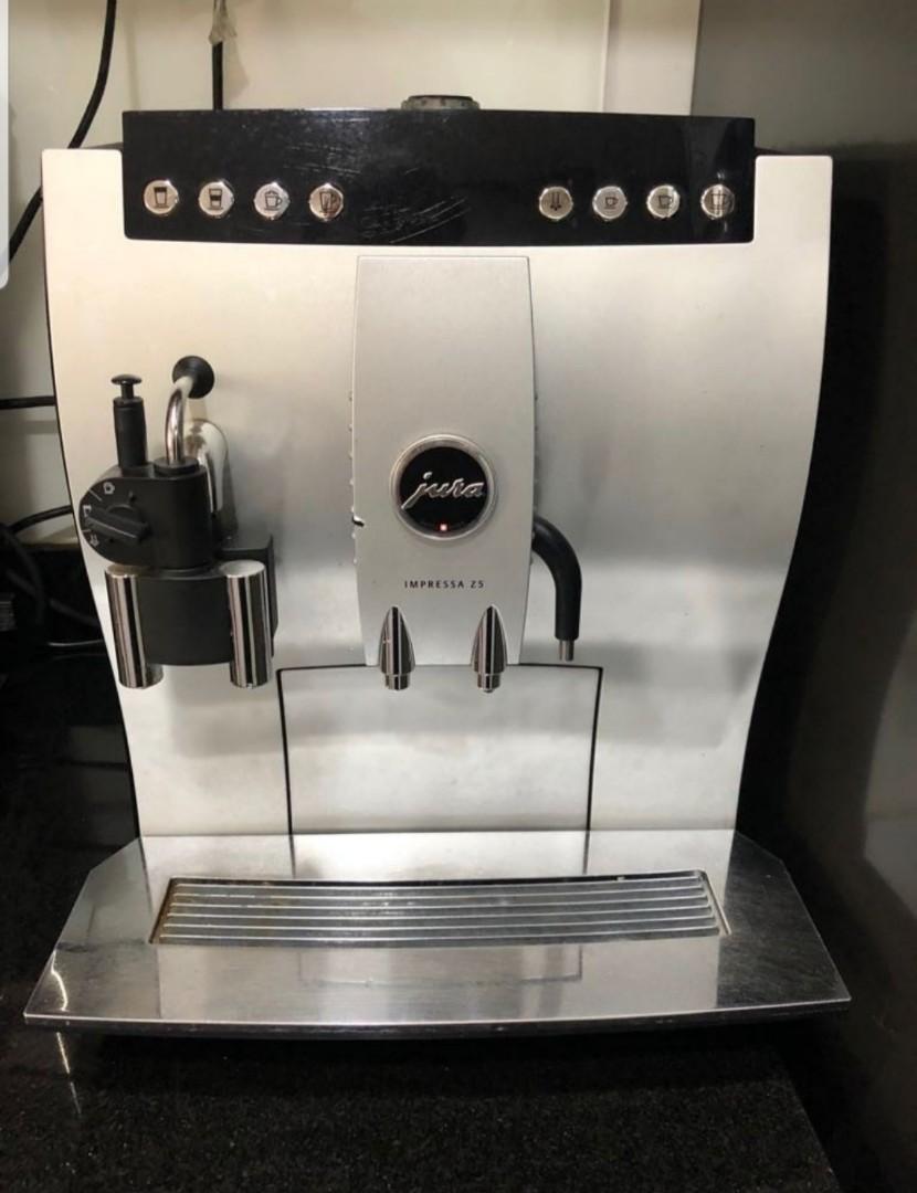 JURA Jura Impressa Z5  Kaffeevollautomat Eu Shipping 33€. 