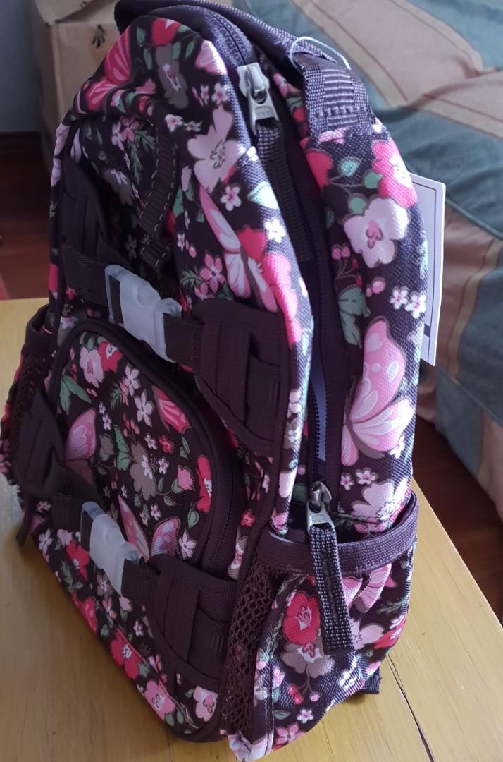 Kids backpack (Category: Diaper Bags & Wetbags) located in Cebu City. Submitted by preciousbabiesph (Listing ID 229813966, Image 2). Description: Brand new, with tag and plastic. Good for kids.