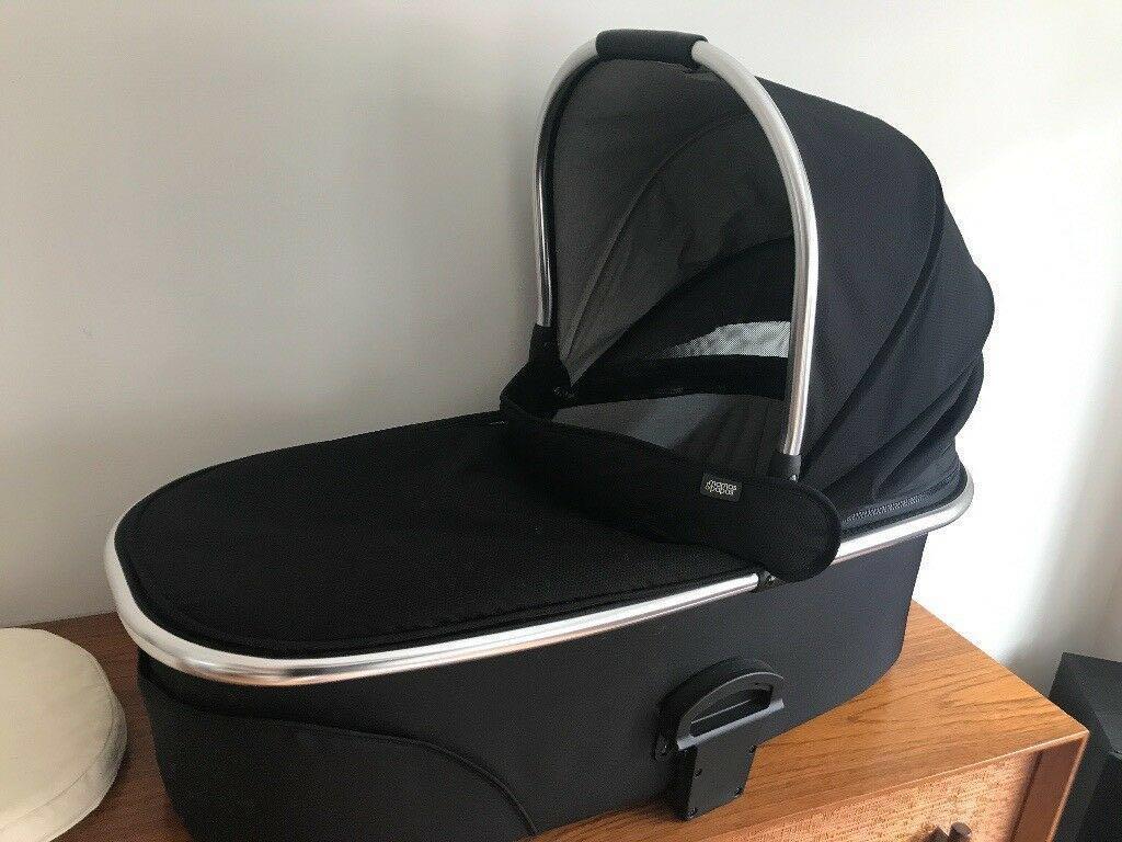 urbo2 carrycot