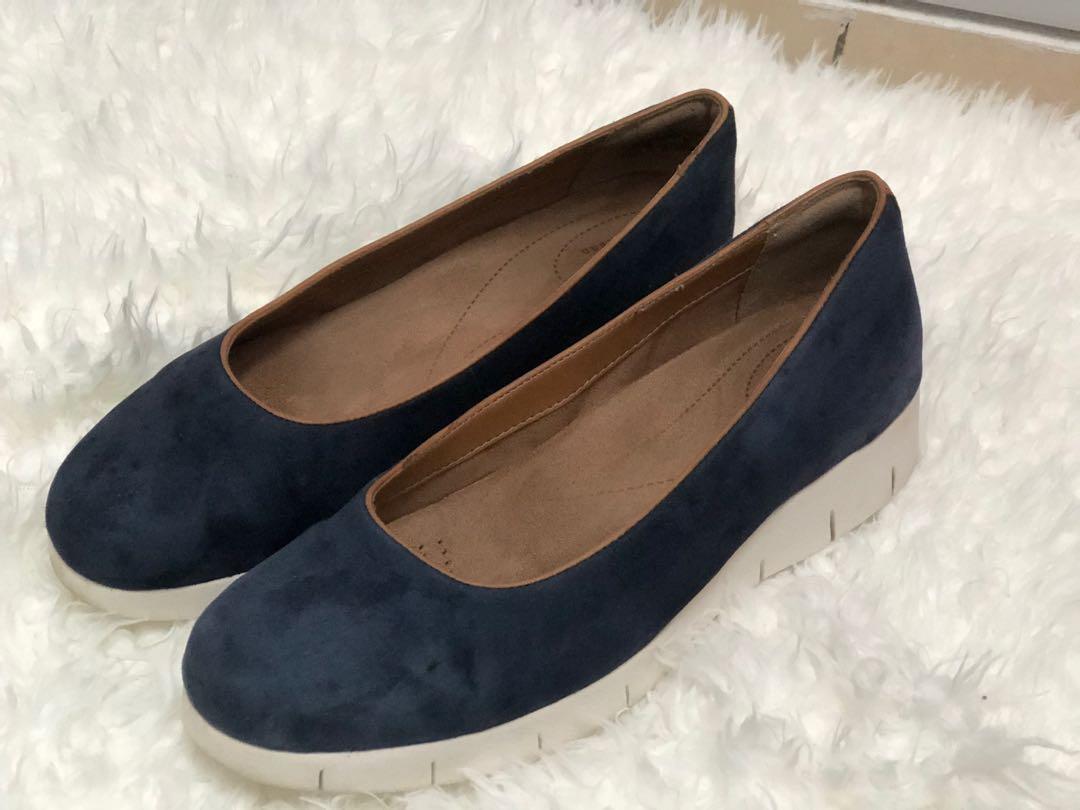 Clarks mid valley megamall store