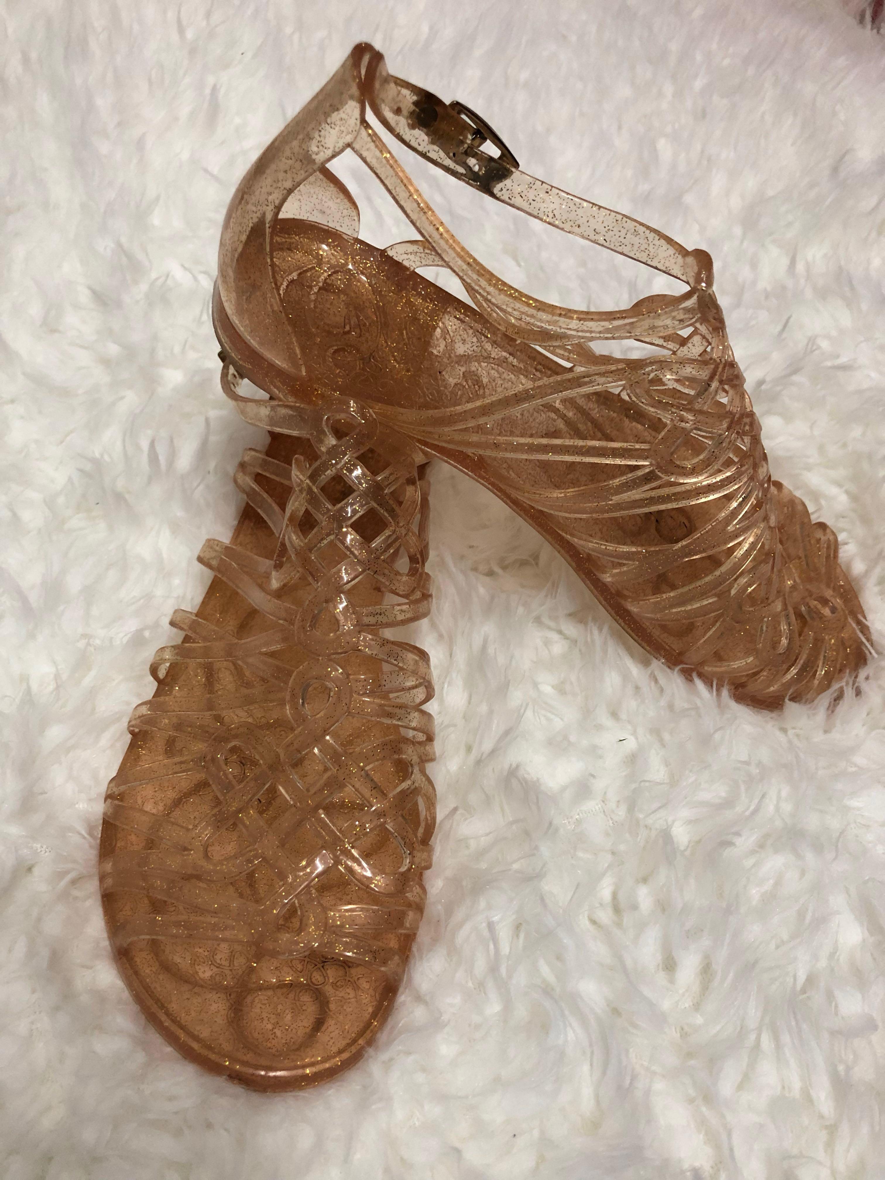 Midvalley Jelly Bunny Sandle To Let Go Women S Fashion Shoes On Carousell